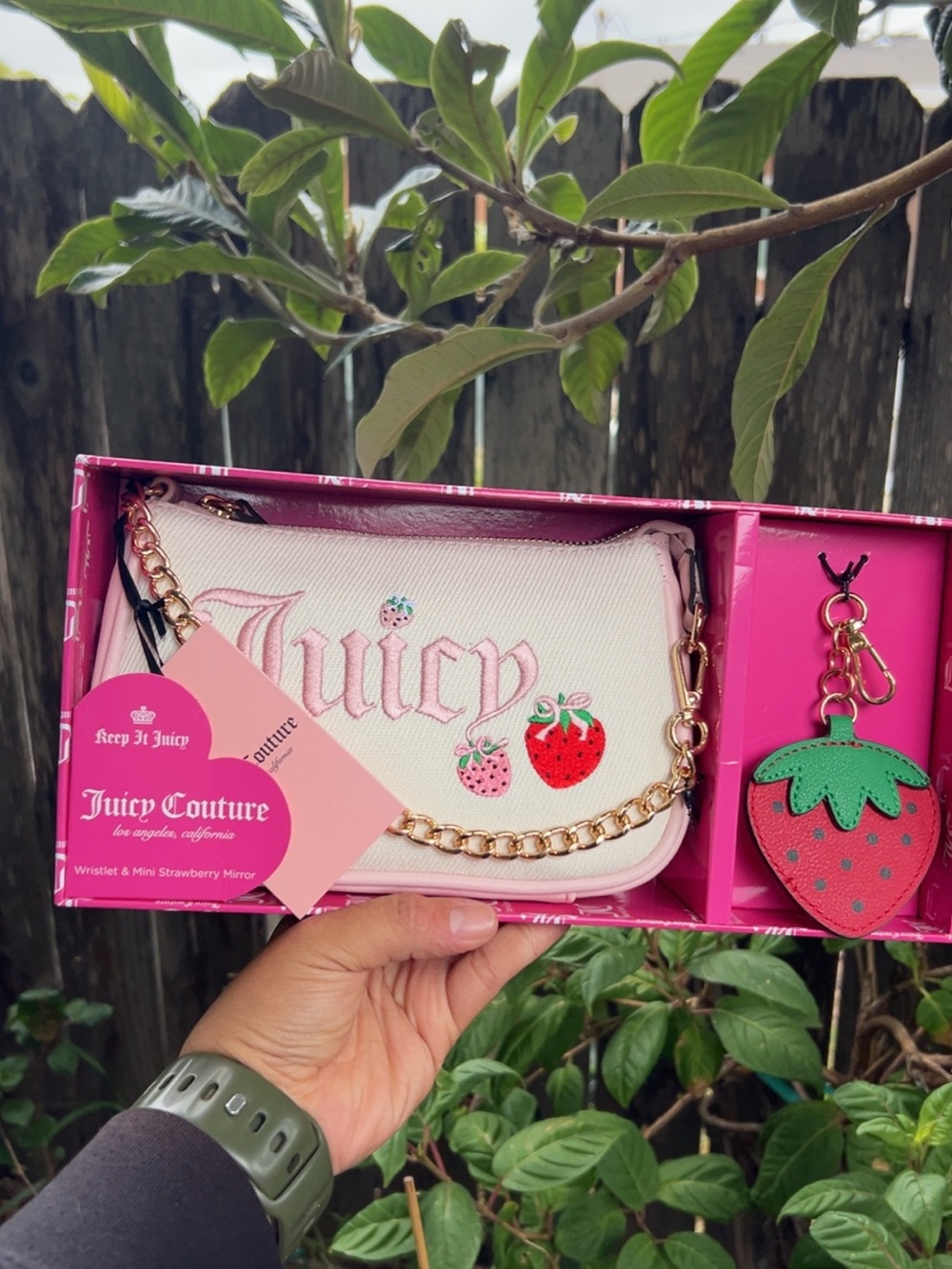 Juicy Couture Wristlet Bag and Keychain mirror Set